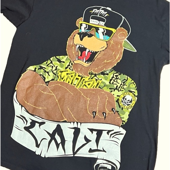 Fatal Clothing Fatal Crew “Live Life‎ Hard” Teddy Bear Grahic Tshirt Mens Large - Picture 1 of 6